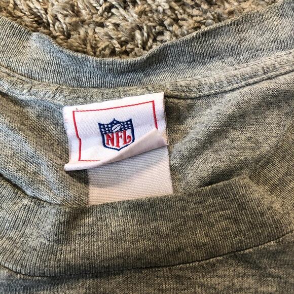 Vintage NFL ‘03 New England Patriots Super Bowl Champion Tee - Picture 5 of 6